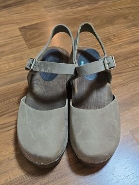 Lotta From Stockholm Swedish Low Wood Clogs - Taupe